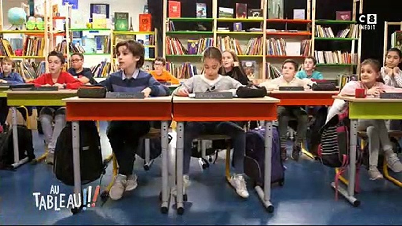 Kad Merad évoque son couple avec Julia Vignali dans "Au tableau" sur C8 - Regardez