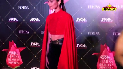 OMG Adah Sharma Newspaper  dress SHOCKED Deepika & Ranveer at Nykaa Femina Beauty Awards 2019