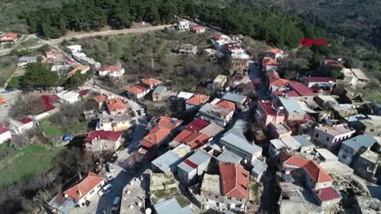 Çanakkale- Depremin Merkezi Sazlı Köyü'nün Depr...