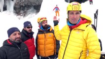 Buz şelalesi ünlü dağcıları ağırlıyor - VAN