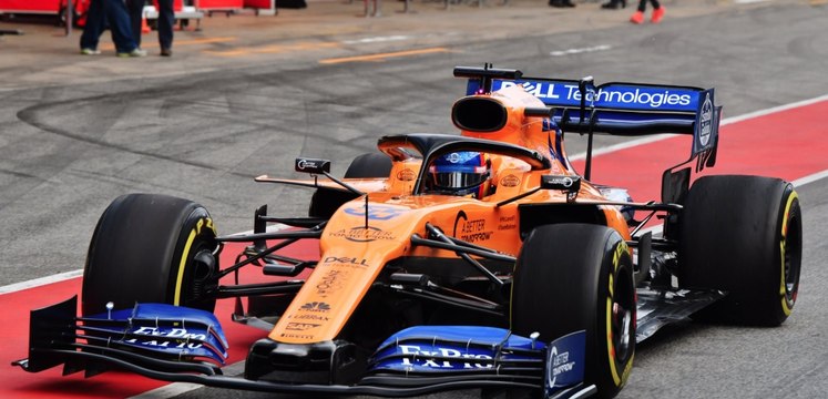 McLaren y Sainz, sobresaliente en los primeros entrenamientos