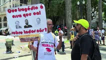 Bolsonaro defende seu projeto de reforma da previdência