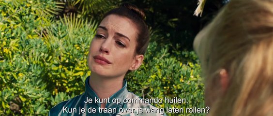 The Hustle - Officiële Trailer - Nederlandse ondertiteling - Anne Hathaway, Rebel Wilson