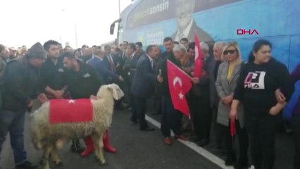 Mersin-Burhanettin Kocamaz'ın Karşılanması
