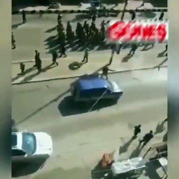 Afrin'in sokaklarını Her şey vatan için sloganlarıyla inlettiler