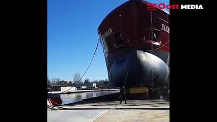 Un ouvrier a failli se faire écraser lors de la mise à l'eau d'un bateau