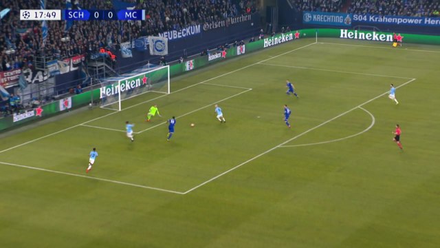 10명 뛴 맨시티, 후반 대역전극으로 챔스 16강 1차전 승리 / YTN