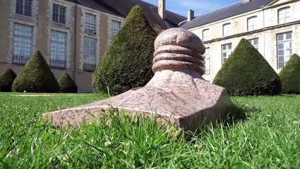 Harada sculptures - Cathedrale de Chartres France