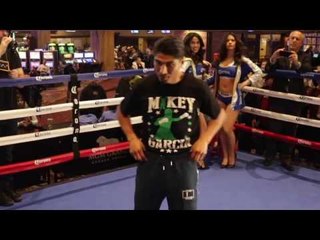 MIKEY GARCIA OFFICIAL PUBLIC WORKOUT @ MGM GRAND, LAS VEGAS / ZLATICANIN v GARCIA