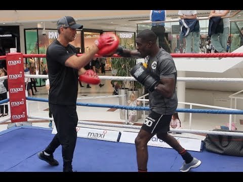 'OD IS COMING FOR THIS SH*T!' - OHARA DAVIES GIVES NOTHING AWAY IN PAD WORKOUT FOR JOSH TAYLOR CLASH