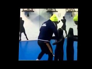 'THIS IS WHAT HAPPENS TO YOU DANNY DeVITO!' - BILLY JOE SAUNDERS TAUNTS AVTANDIL KHURTSIDZE