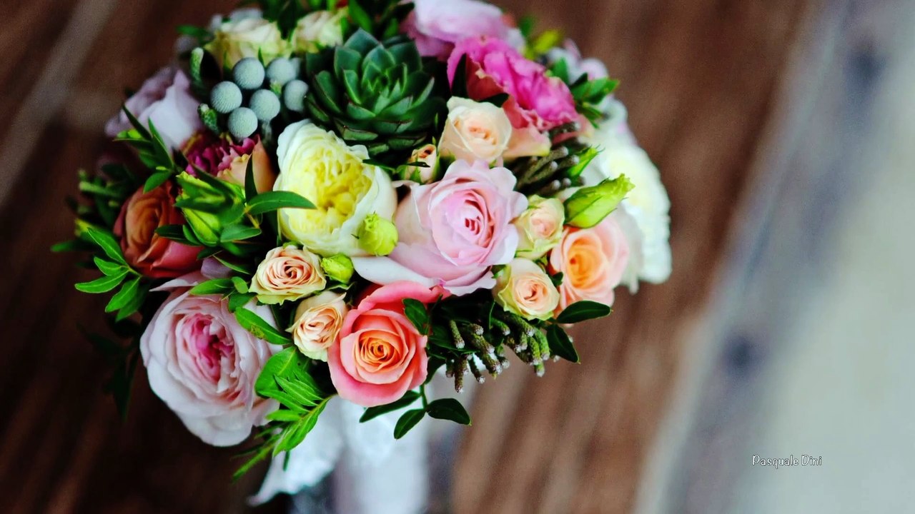 Roses - by Dee Yay - Key