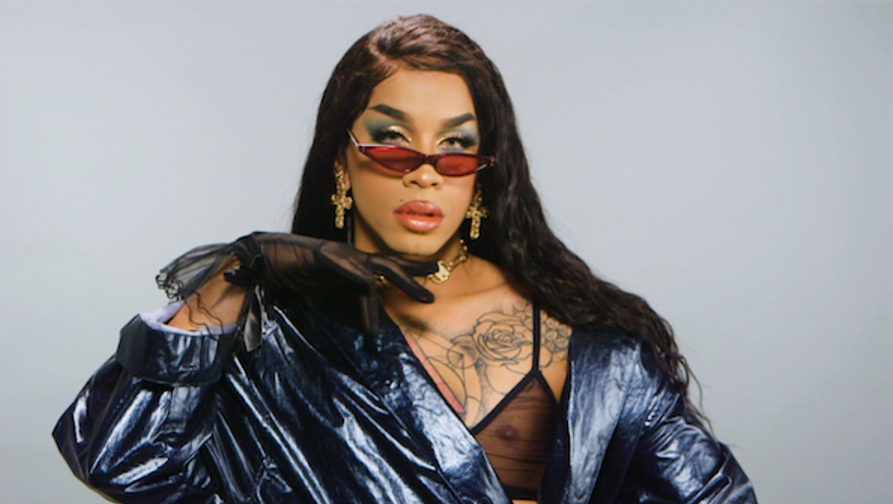 Dahlia Sin - Cosmo Queens