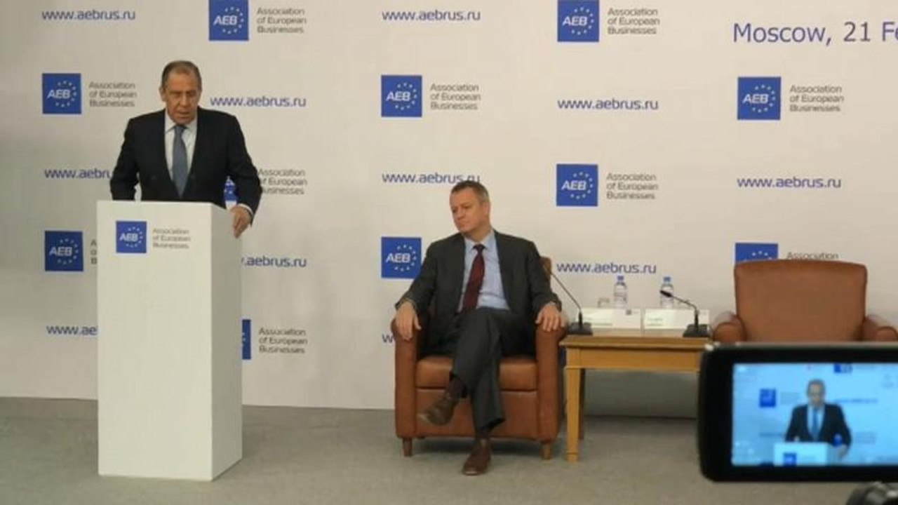 Lawrow: 'EU mit Bazillus amerikanischer Willkür infiziert'