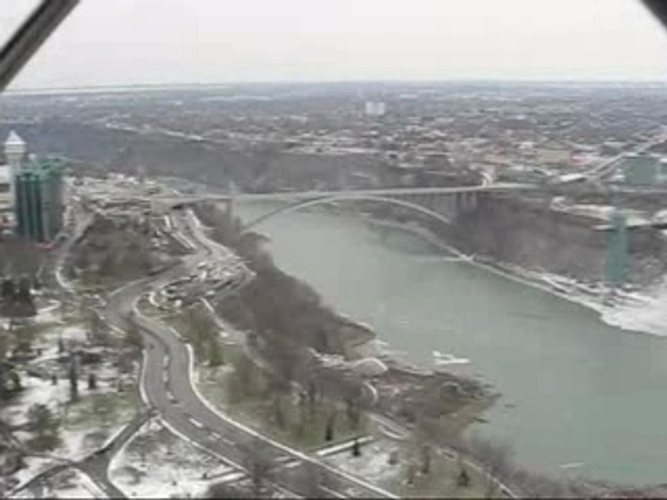 Niagara Falls - Skylon Tower - Outside observation desk