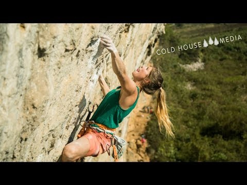 Charlotte Climbs 'China Climb' 8b+ At White Mountain || Cold House Media Vlog 81