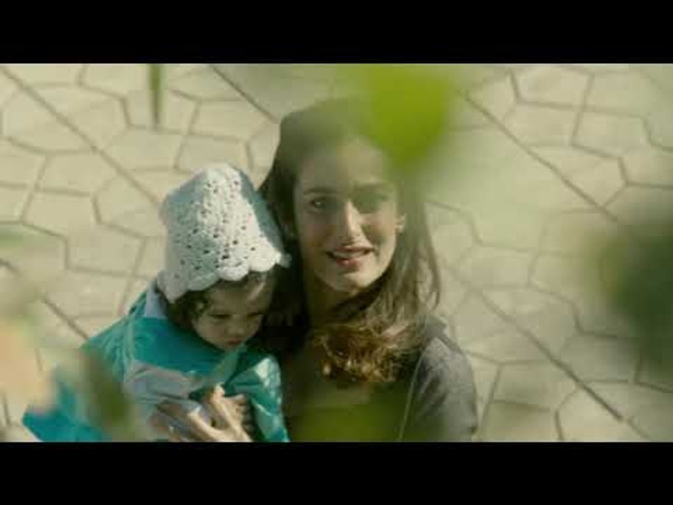 مسلسل ليالي أوجيني -  تصرف قاسي من عايدة لما شافت بنتها بعد فراق طويل