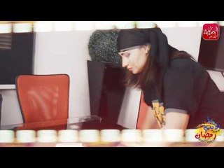 شوف حال البنات يوم الوقفة "المذيعة اتبهدلت "