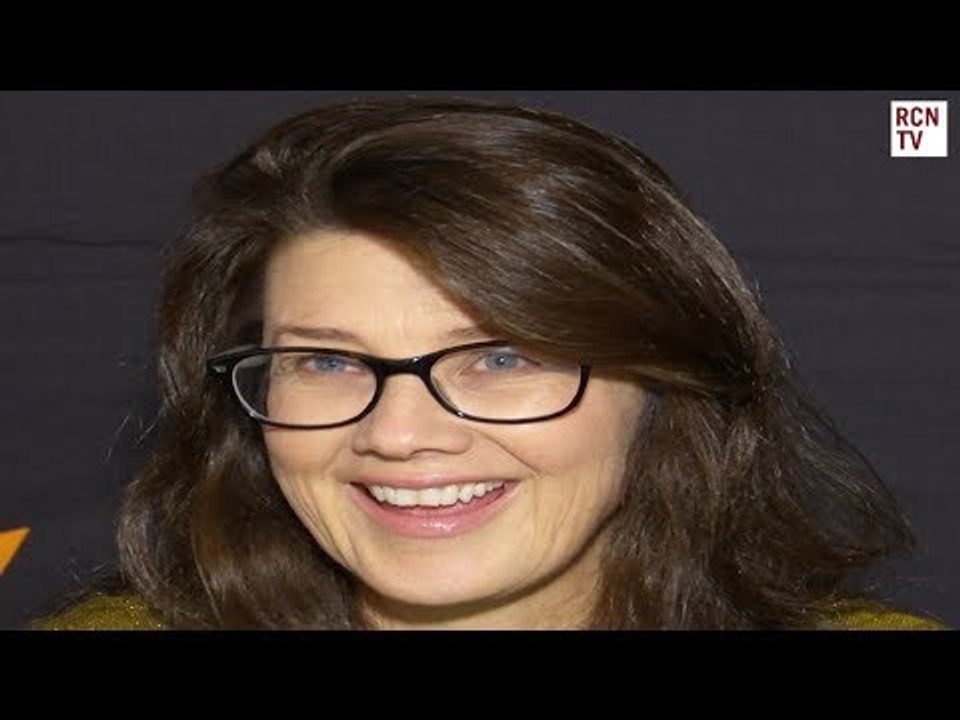 Daphne Zuniga On Spaceballs On Set Improv