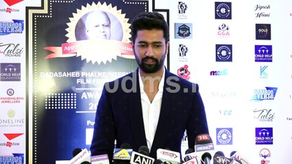 Watch Vicky Kaushal Shocking Reaction On Pulwama Attack