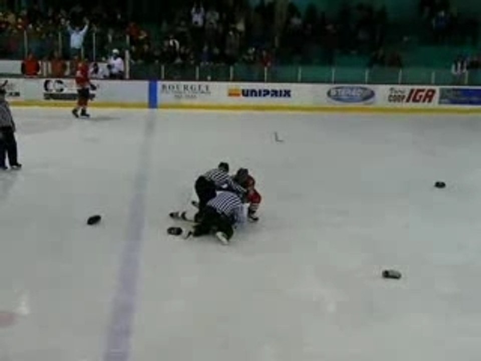 Poulin vs A.Dubé