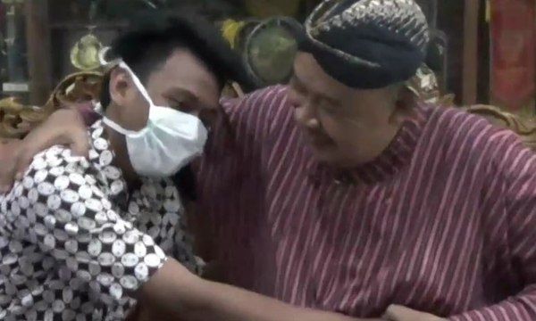 Berlaku Tak Sopan, Siswa Minta Maaf Kepada Guru