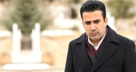 Ünlü Şarkıcı Emrah, Akbil Doldurup Metroya Bindi