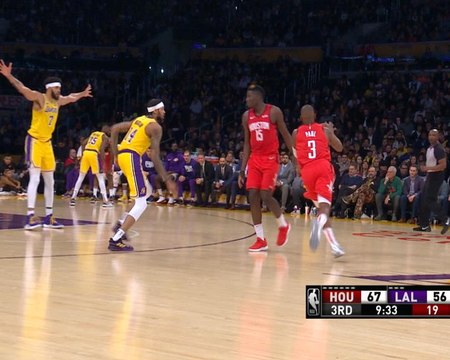 Harden cuts along baseline for huge dunk