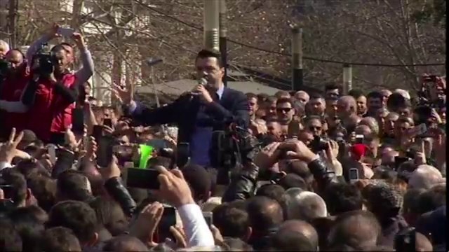 BASHA MESAZH DIPLOMATËVE RAMA PARA DREJTËSISË OPOZITARËT NUK JANË POPULL I DHUNËS