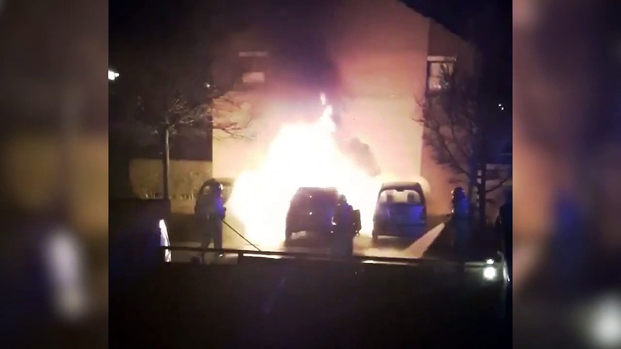 Politie zoekt getuigen: brandstichting Dom Helder Camarastraat