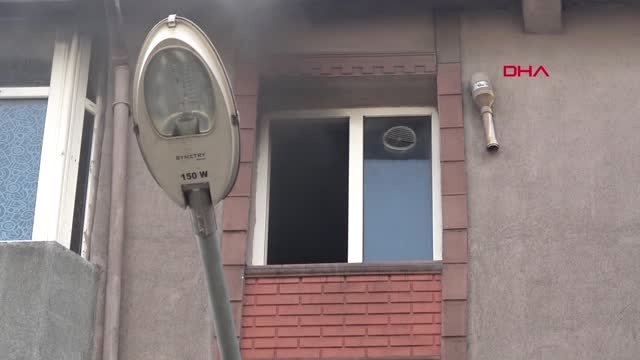 Sultangazi'de Çocuklar Oyun Oynarken Yangın Çıkardı; Korku Dolu Anlar Yaşandı