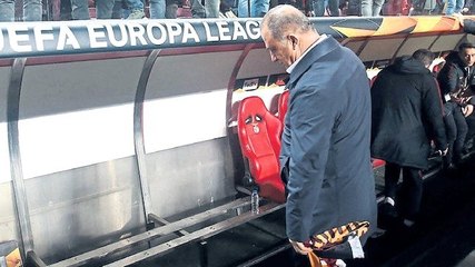 Benficalı Yetkililer, Fatih Terim'in Oturacağı Bölüme Koltuk Koymadı