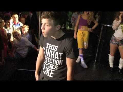 Unstoppable Bromley (PART 2) with ASHLEY WALTERS @ Zenon Bar / for iFILM LONDON