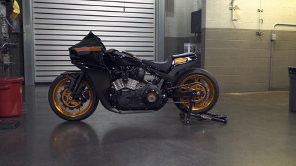 FXR Division’s Milwaukee-Eight Roadracer From The Hot Bike Tour