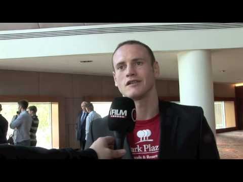 GEORGE GROVES INTERVIEW FOR iFILM LONDON / GROVES v SIERRA