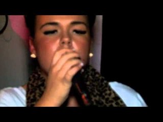 'I CAN'T MAKE YOU LOVE ME' (BONNIE RAITT) - PERFORMED BY AMY MOTTRAM (X-FACTOR) / iFILM LONDON