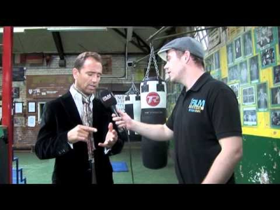 MARK TIBBS TALKS BILLY JOE SAUNDERS, FRANK BUGLIONI, TOM BAKER & NEW FASHION LABEL DANIELI STYLE