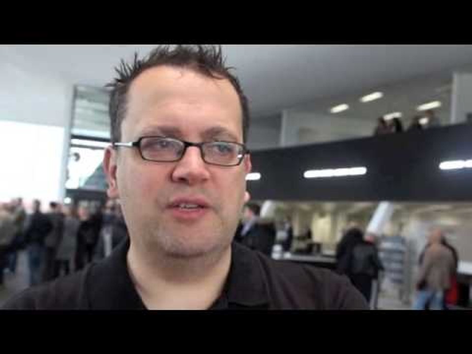 RON LEWIS (THE TIMES) TALKS TO KUGAN CASSIUS ABOUT DARREN BARKER v FELIX STURM (IN STUTTGART)