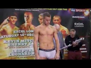 RICKY BOYLAN v  TONY OWEN -  OFFICIAL WEIGH IN FROM THE EXCEL / SEASON'S BEATINGS