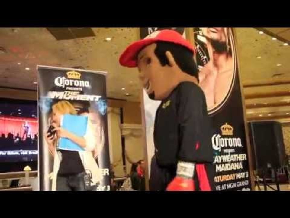 INTRODUCING 'JAY BLING' - THE OFFICIAL MONEY TEAM MASCOT / @ MGM GRAND
