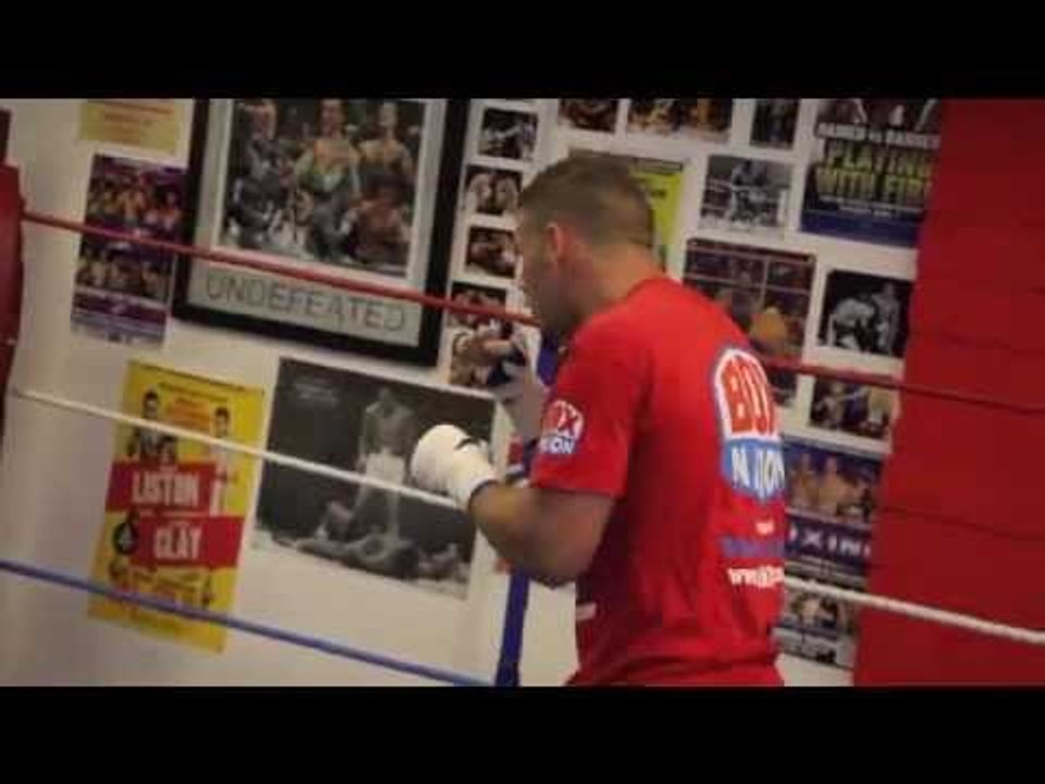 BILLY JOE SAUNDERS TRAINING FOOTAGE - SHADOW BOXING @ NEWLANDS GYM (ESSEX) / SAUNDERS v BLANDAMURA