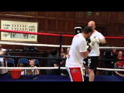 CURTIS WOODHOUSE & RYAN RHODES PAD WORKOUT AHEAD OF TOMMY COYLE EXHIBITION FIGHT