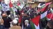 شاهد: آلاف الفلسطينيين يدخلون 