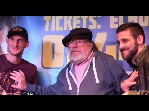 ACTOR RICKY TOMLINSON GETS IN THE MIDDLE & SEPARATES DERRY MATHEWS & TONY LUIS AT PRESS CONFERENCE