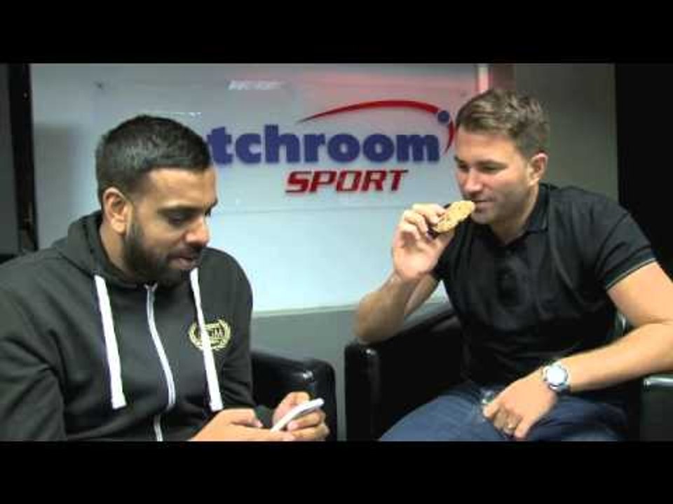 EDDIE HEARN TAKES THE  30-SECOND MUSCLE FOOD FLAPJACK CHALLENGE & EATS A CHILLI GRASSHOPPER!!!