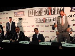 TYSON FURY LOSES THE PLOT & OFFERS TO FIGHT WLADIMIR KLITSCHKO DURING PRESS CONFERENCE !!!