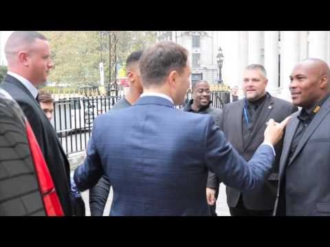 ANTHONY JOSHUA & TEAM JOSHUA ARRIVING @ PRESS CONFERENCE IN LONDON / JOSHUA v WHYTE