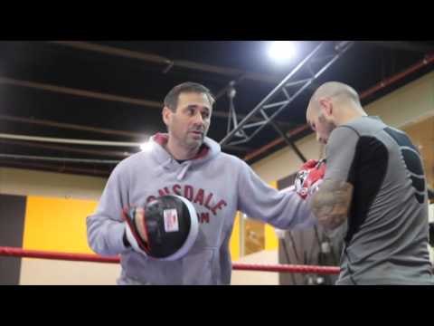 PAD WORK!! KEVIN MITCHELL SMASHING THE PADS WITH TRAINER TONY SIMS / BAD INTENTIONS