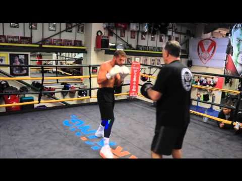 EXPLOSIVE PAD WORK!! BILLY JOE SAUNDERS PADWORK WITH JIMMY TIBBS / LEE v SAUNDERS