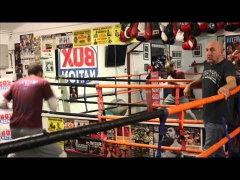 IN CAMP WITH BRADLEY SKEETE & TRAINER ALAN 'AL' SMITH @ iBOX GYM / EGGINGTON v SKEETE